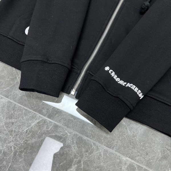 ブランドパーカー着用イメージ